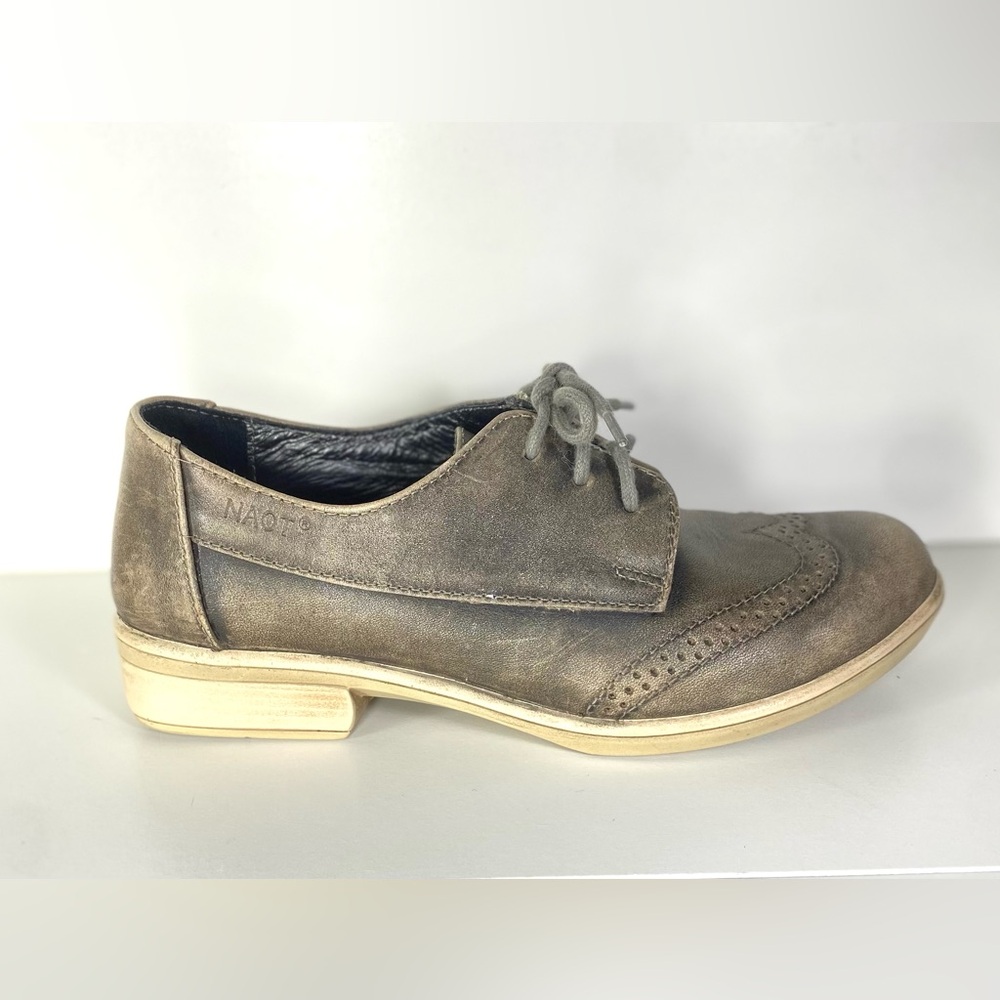 Naot Lako Distressed Taupe Leather Lace Up Wingtip Derby Shoe Women Sz 5 Vintage